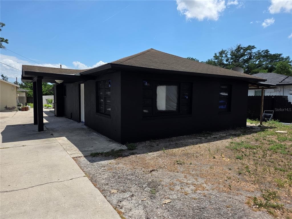 3422 IDLEWILD AVENUE Unit # B TAMPA, FL 33614