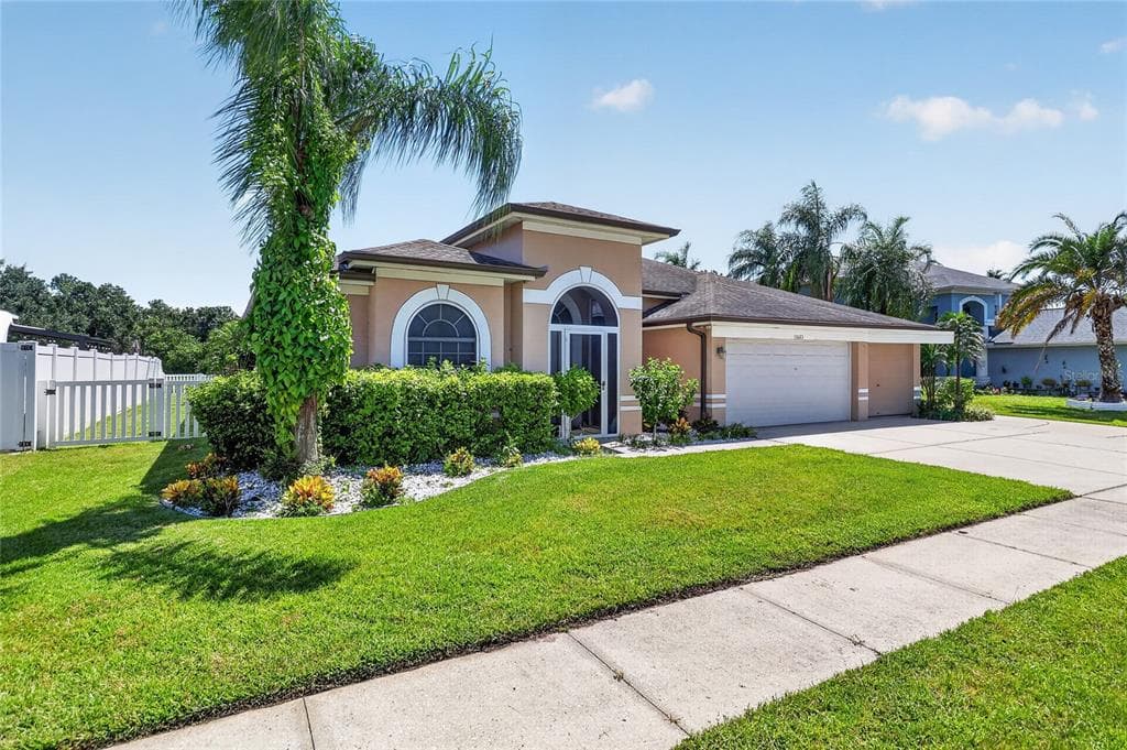13023 CARLINGTON LANE RIVERVIEW, FL 33579