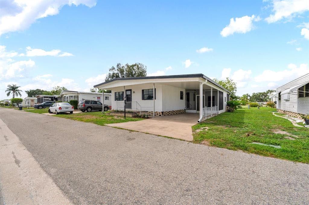 6710 36TH AVENUE E UNIT 87