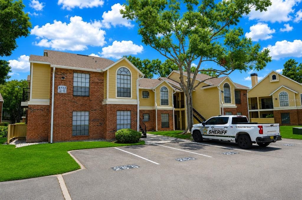 8722 MALLARD RESERVE DRIVE UNIT 102 TAMPA, FL 33614