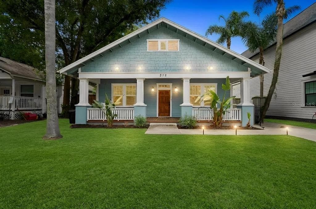 212 W HILDA STREET TAMPA, FL 33603