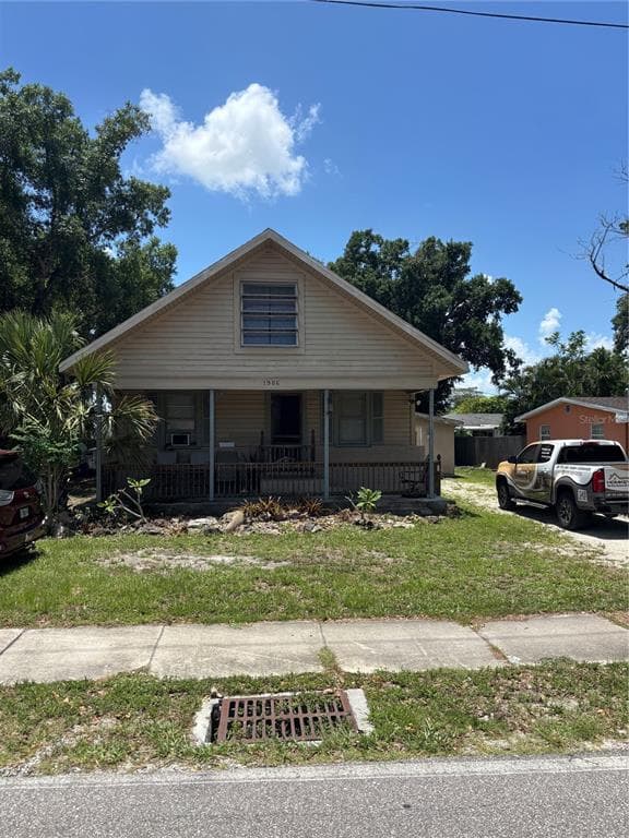 1906 HANSON STREET FORT MYERS, FL 33901