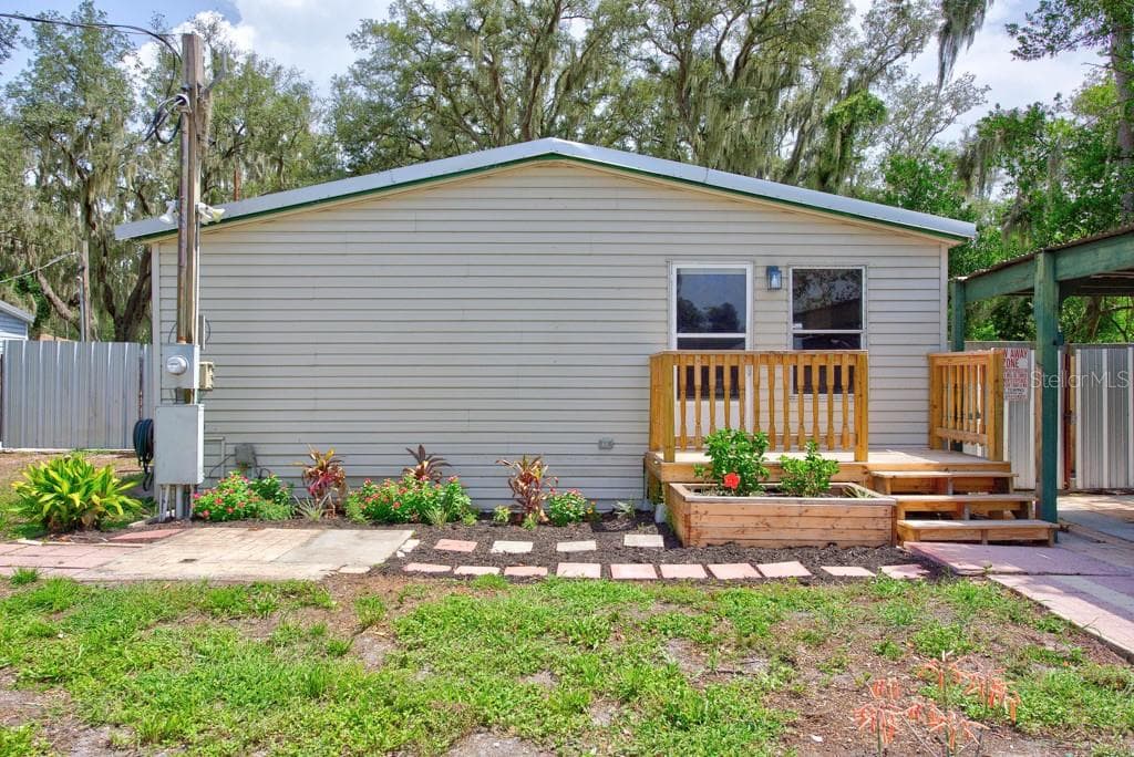 11711 TUCKER ROAD RIVERVIEW, FL 33569