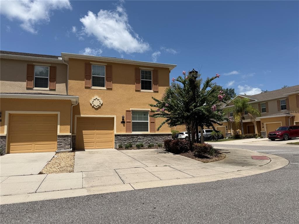 8448 PINE RIVER ROAD TAMPA, FL 33637