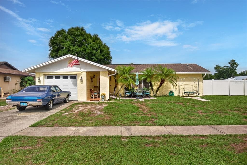 14501 FARM HILLS PLACE TAMPA, FL 33625