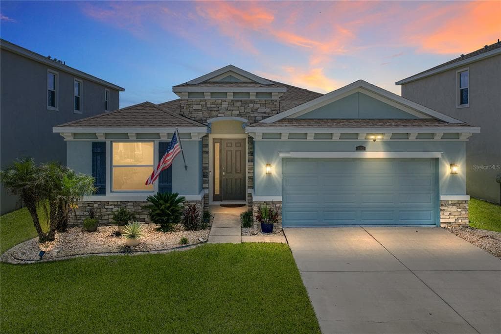 8382 BOWER BASS CIRCLE WESLEY CHAPEL, FL 33545