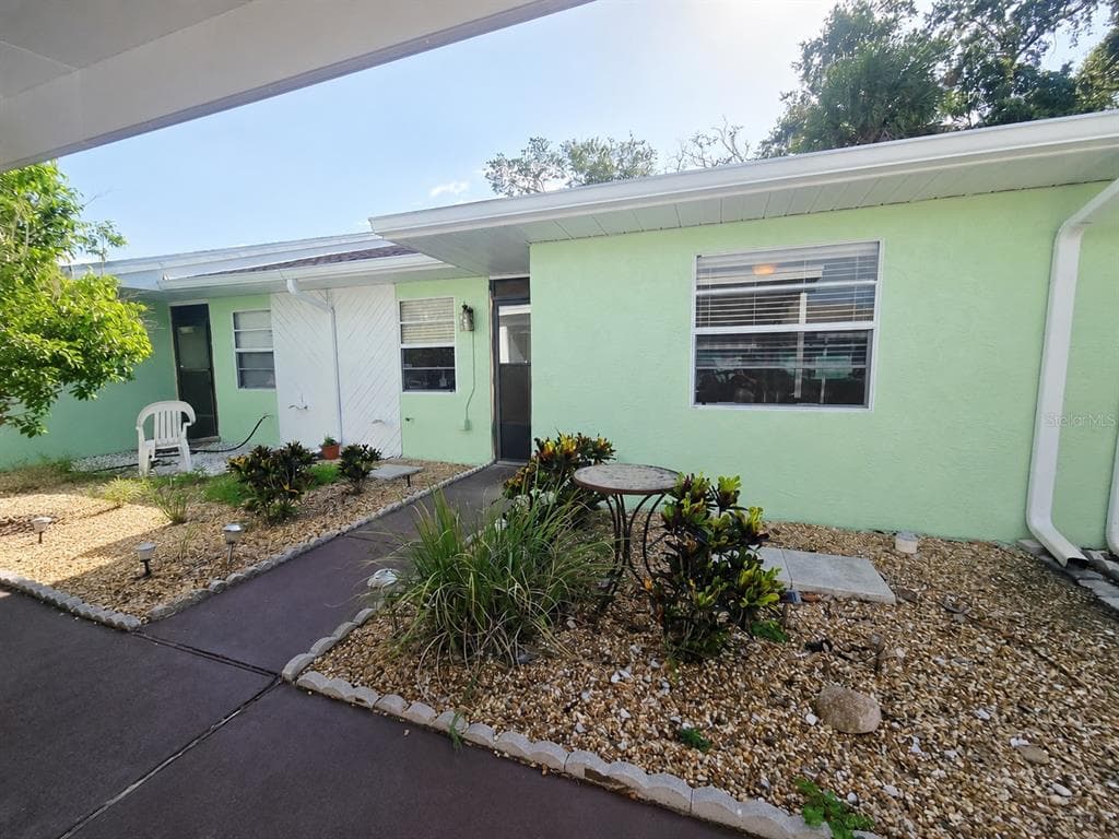 6425 DREXEL DRIVE UNIT 2 PORT RICHEY, FL 34668