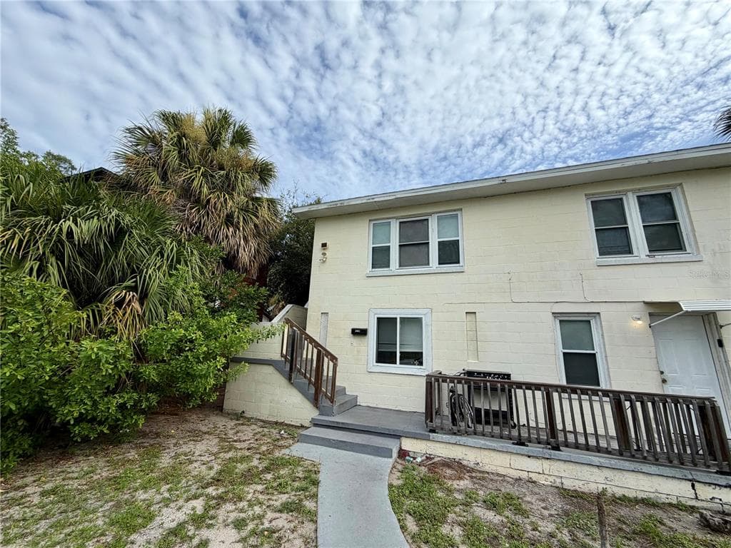 827 PARIS AVENUE S Apt A ST PETERSBURG, FL 33701