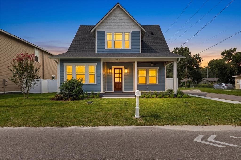 1224 E CHELSEA STREET TAMPA, FL 33603