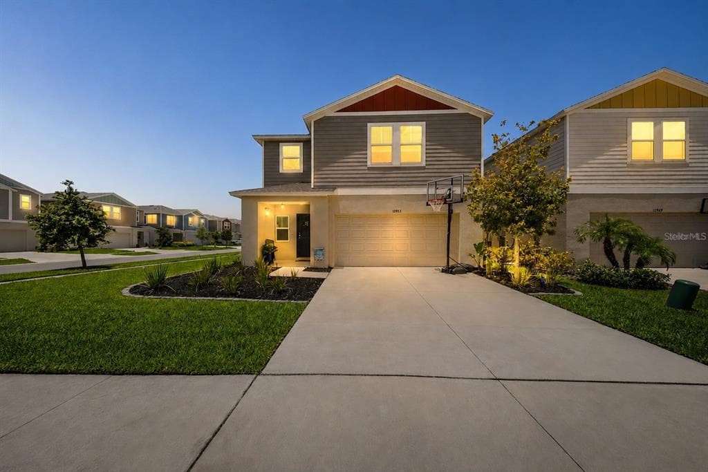 12953 CAMARILLO PLACE