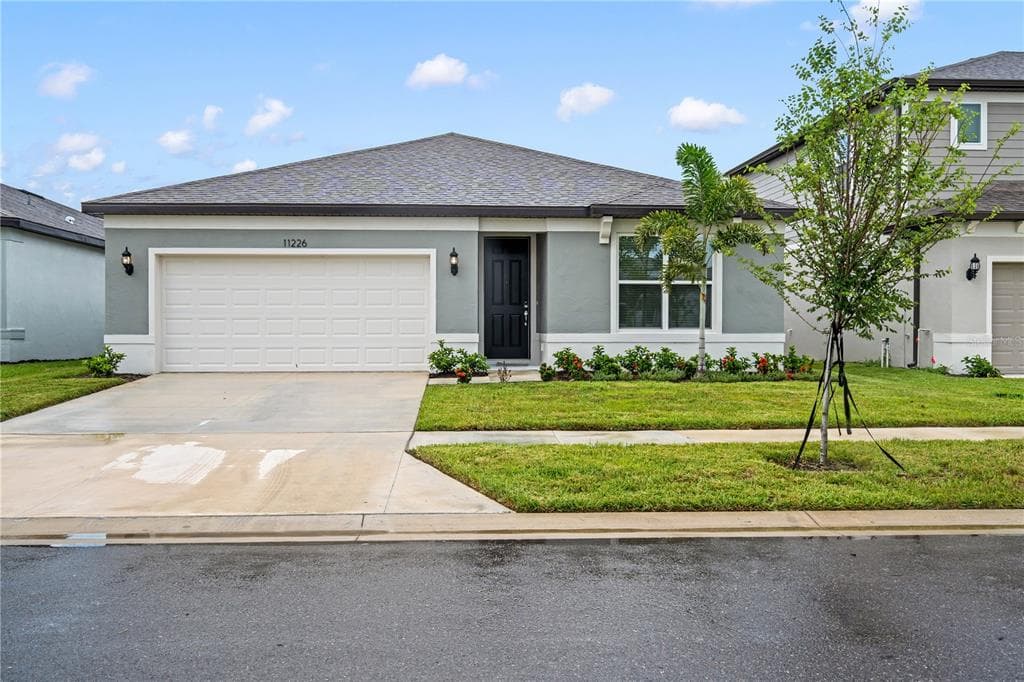 11226 SYCAMORE GLEN LOOP