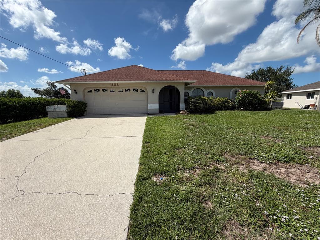 808 SW 7TH TERRACE CAPE CORAL, FL 33991