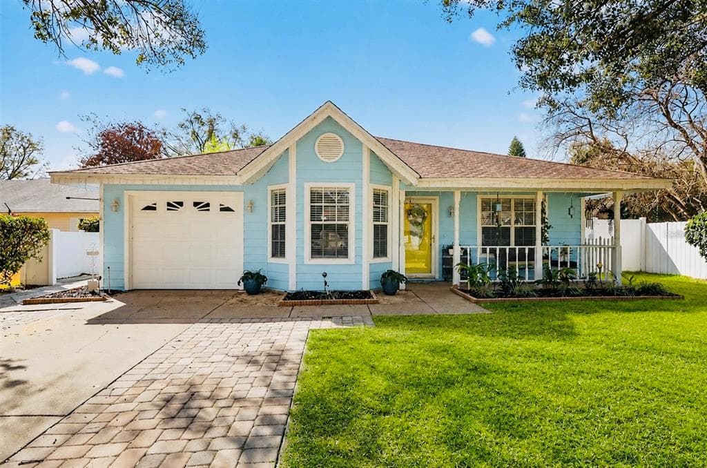 1580 DORSET DRIVE MOUNT DORA, FL 32757