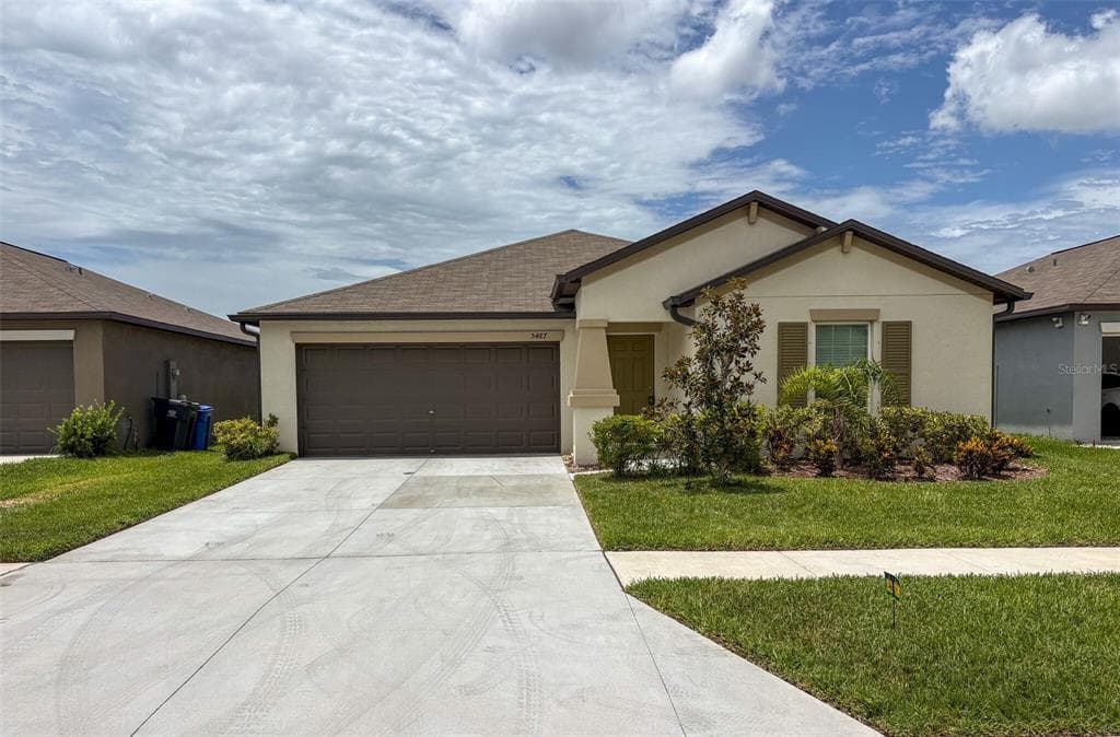 5487 BLUE AZURE DRIVE WIMAUMA, FL 33598