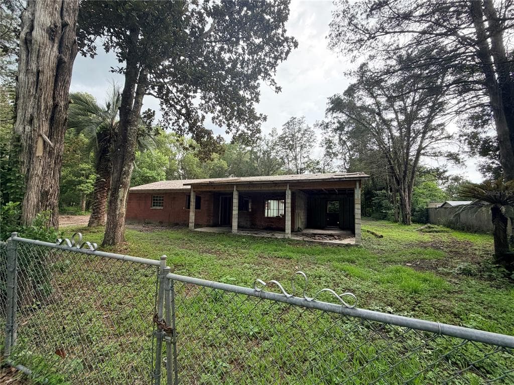 343 LINCOLN AVENUE BROOKSVILLE, FL 34604