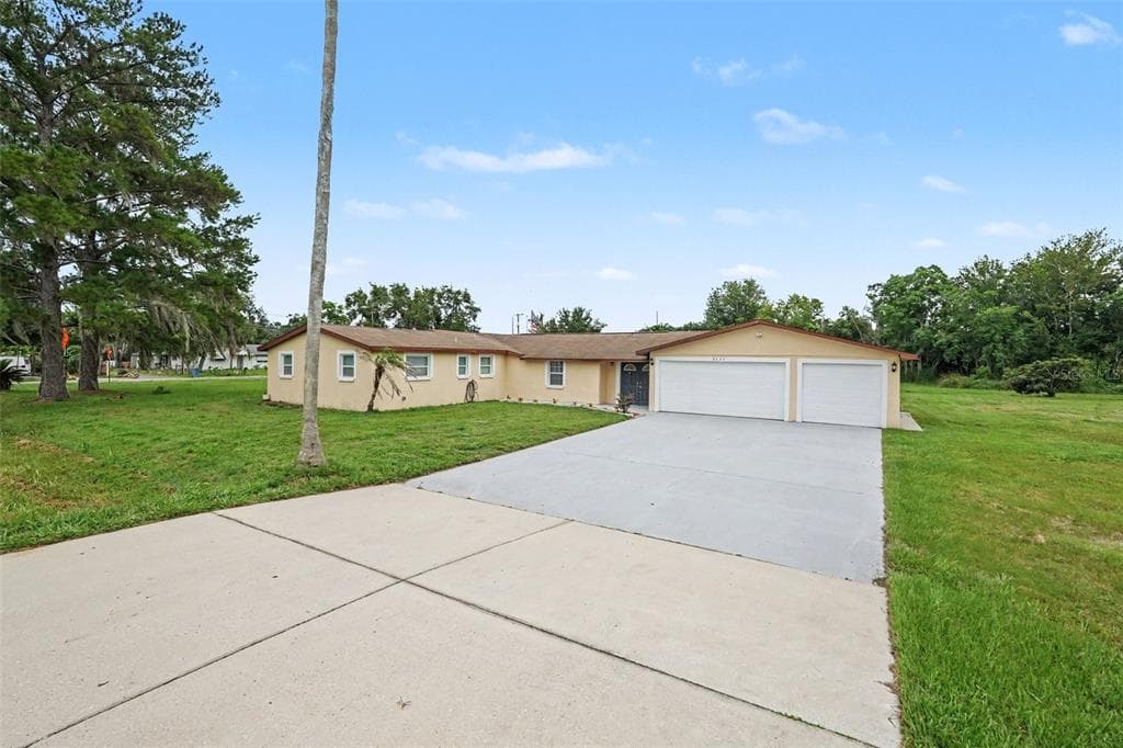 9220 MCINTOSH ROAD DOVER, FL 33527