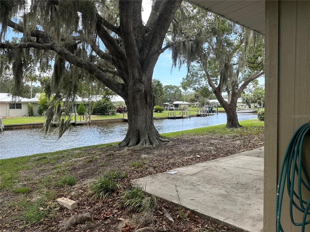 11261 W BAYSHORE DRIVE UNIT 82 CRYSTAL RIVER, FL 34429