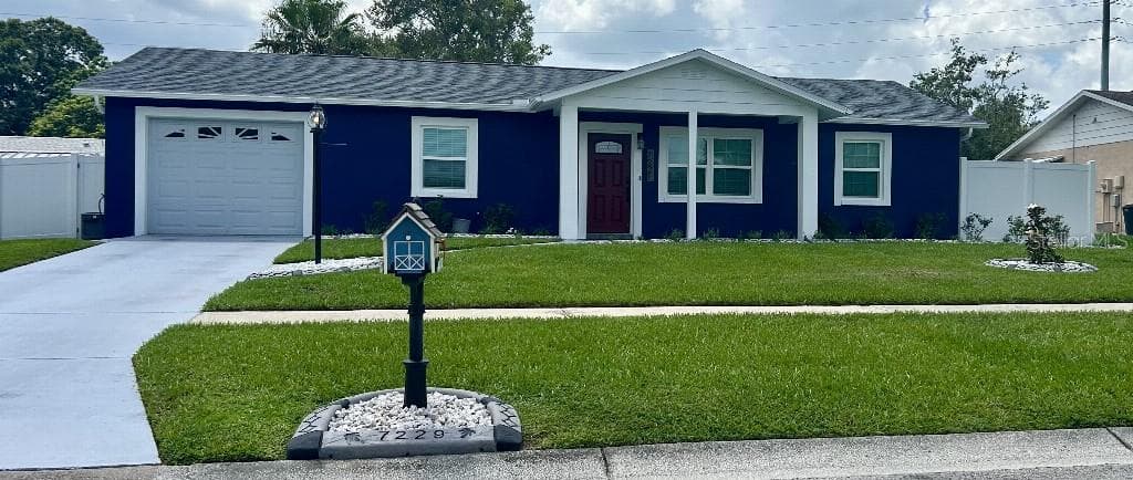 7229 ASHLAND DRIVE ZEPHYRHILLS, FL 33540
