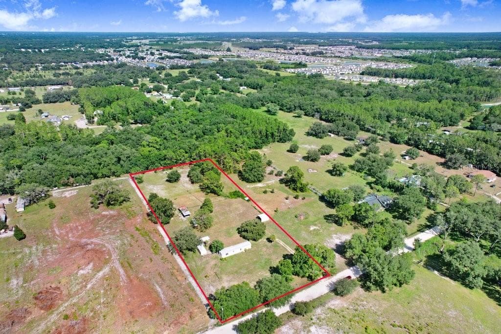 3320 TINA MARIE DRIVE