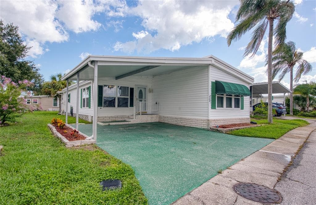 407 DOLPHIN DRIVE S