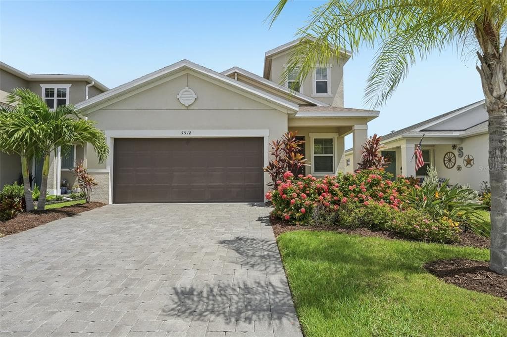 5518 LOS ROBLES COURT PALMETTO, FL 34221