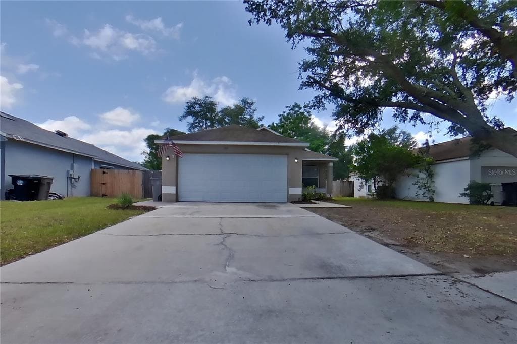 353 COMFORT DRIVE APOPKA, FL 32712