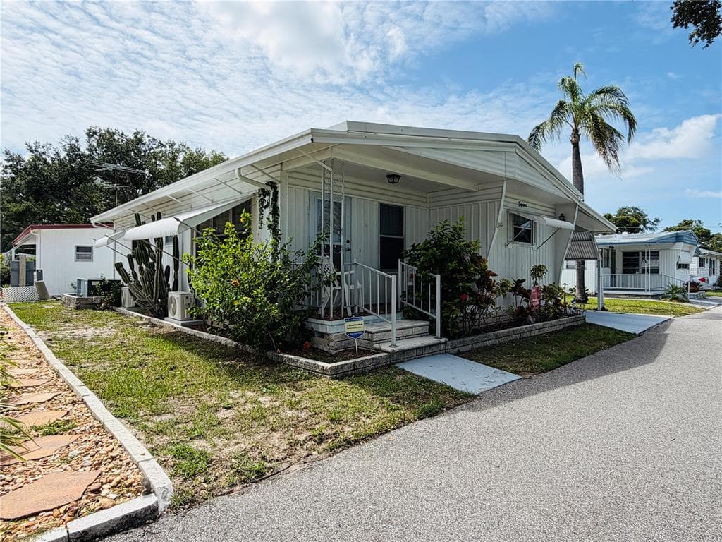 2331 BELLEAIR ROAD UNIT 206
