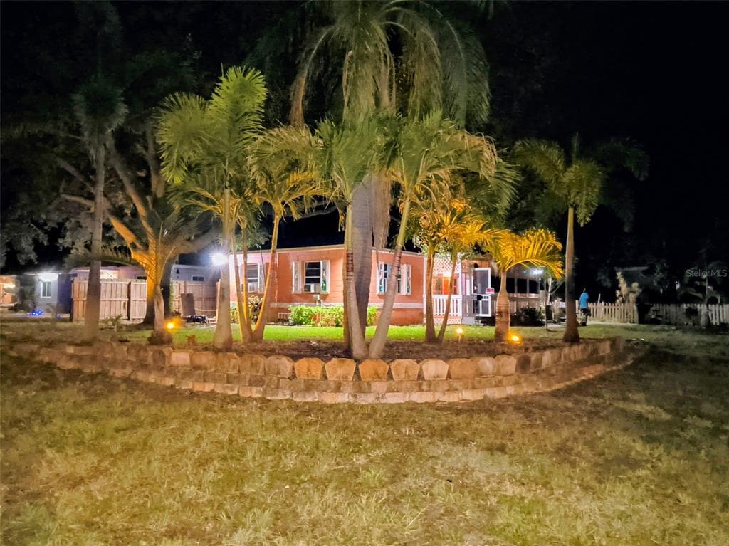495 60TH STREET N ST PETERSBURG, FL 33710