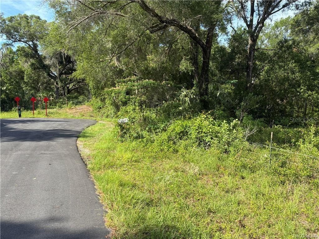 5236 N OLDWOOD POINT HERNANDO, FL 34442