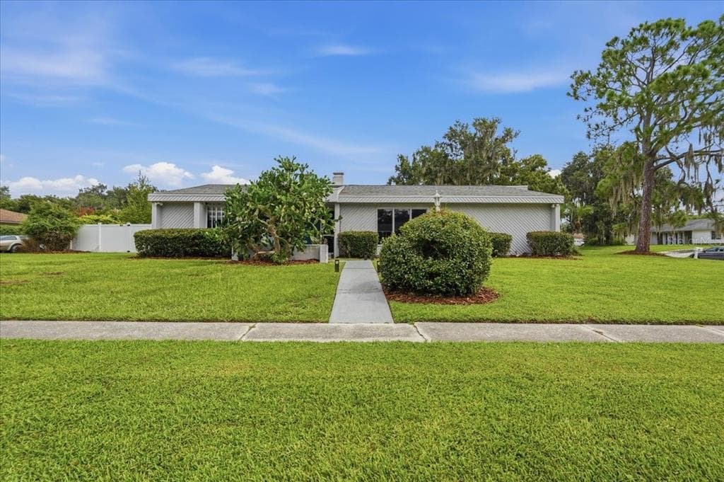 107 ELM SQUARE S LAKELAND, FL 33813