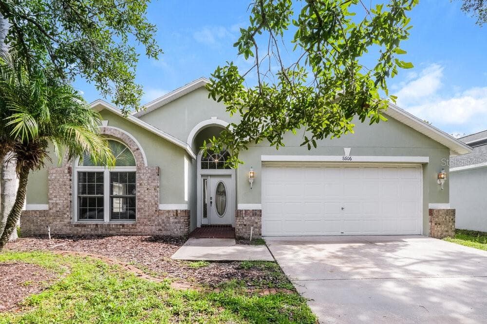 8606 BANEBERRY COURT TAMPA, FL 33647