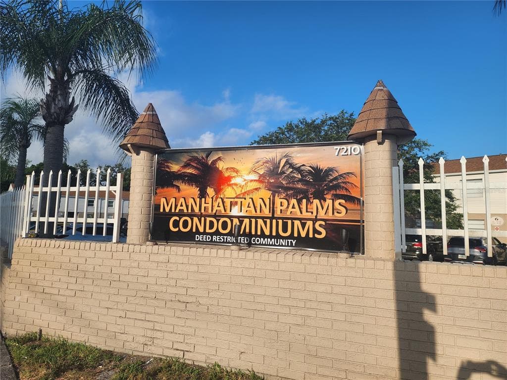 7210 N MANHATTAN AVENUE UNIT 1821