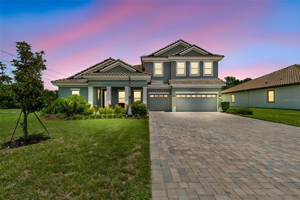 10597 MEADOWRUN DRIVE