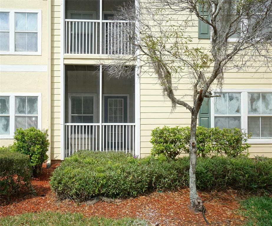 18425 BRIDLE CLUB DRIVE TAMPA, FL 33647