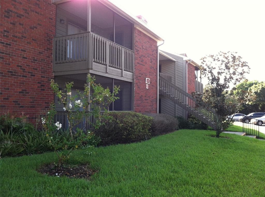 9100 DR MARTIN LUTHER KING JR STREET N UNIT 203 ST PETERSBURG, FL 33702