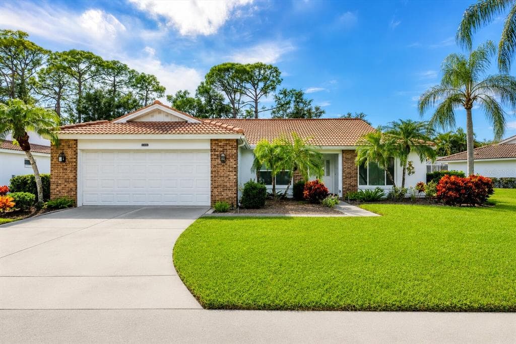5908 GARDEN LAKES MAJESTIC BRADENTON, FL 34203