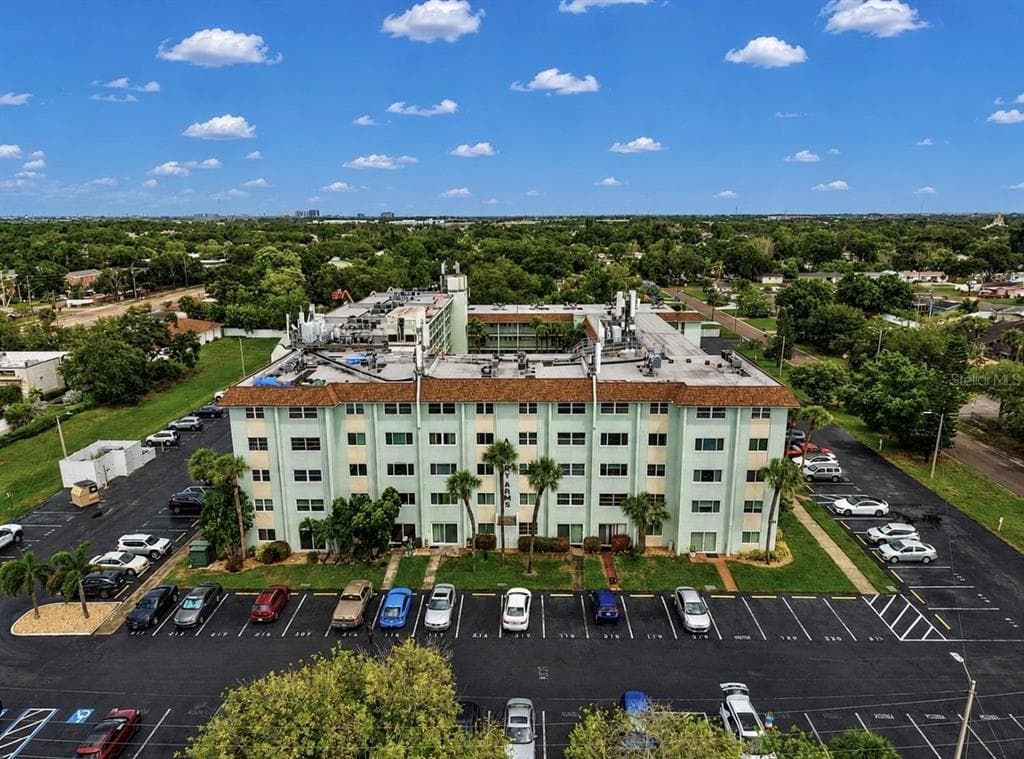 801 83RD AVENUE N UNIT 309 ST PETERSBURG, FL 33702