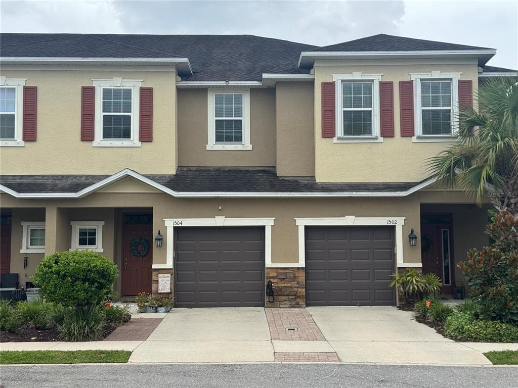 1504 MERLOT COURT OLDSMAR, FL 34677