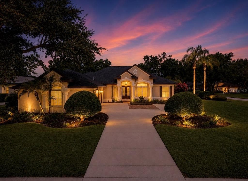 6105 AUDUBON MANOR BOULEVARD LITHIA, FL 33547