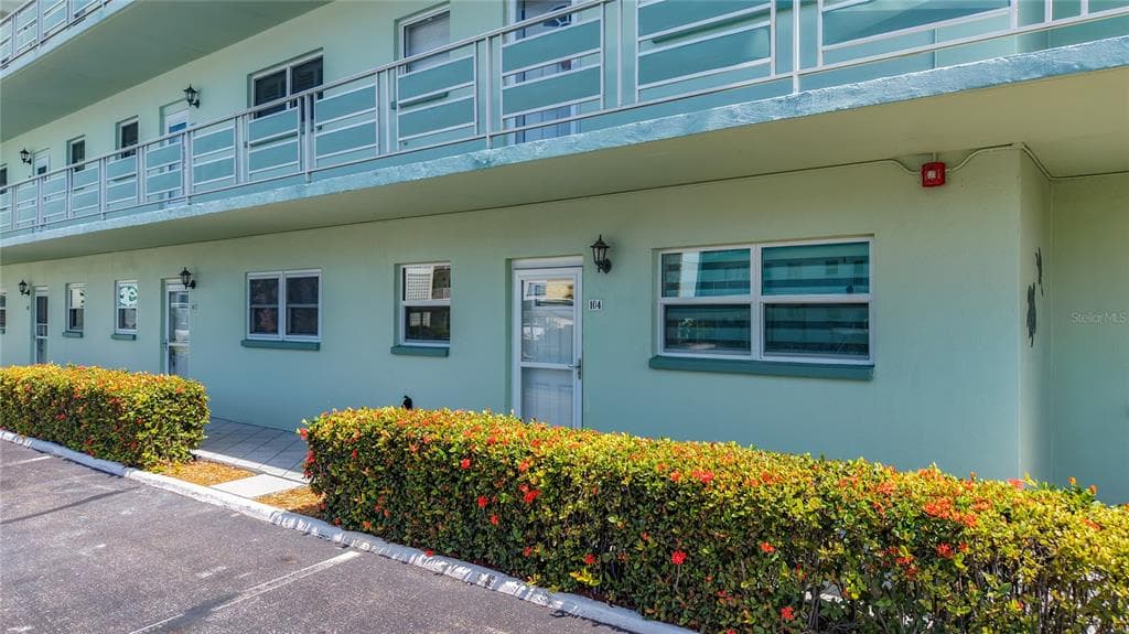 5935 30TH AVENUE S UNIT 104