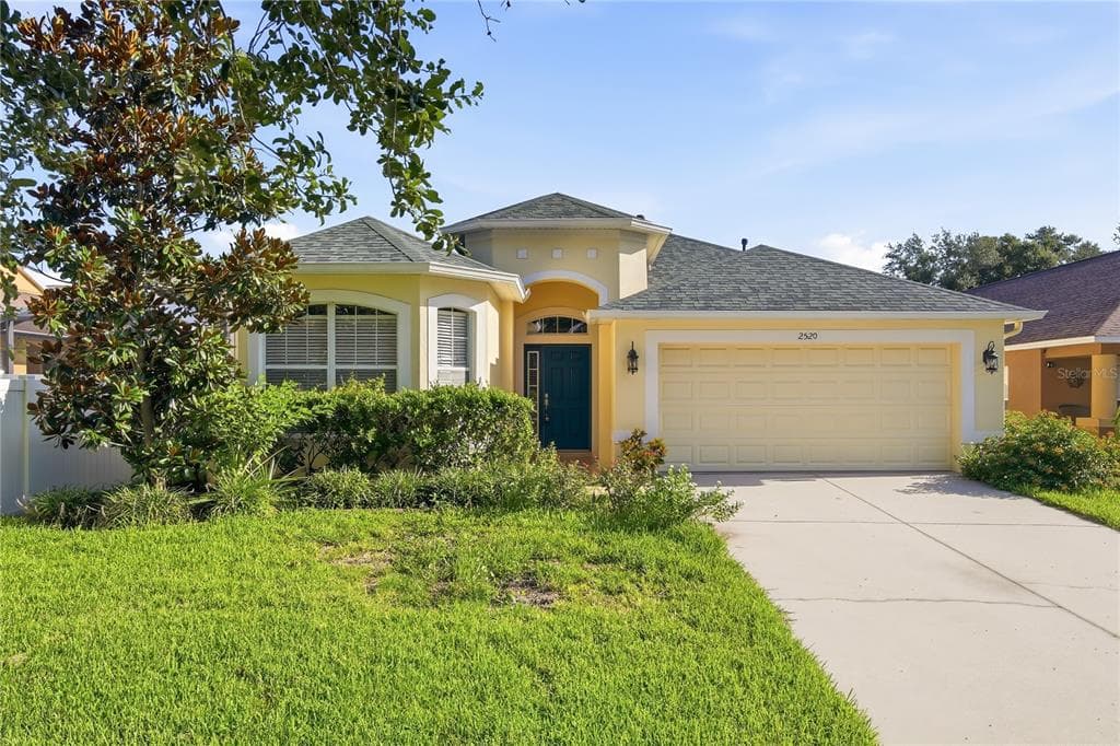 2520 PEEKSKILL ROAD VALRICO, FL 33594