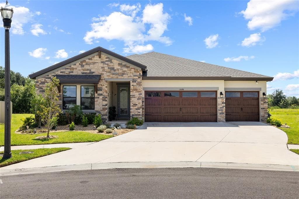 13098 WELLSPRING DRIVE LITHIA, FL 33547