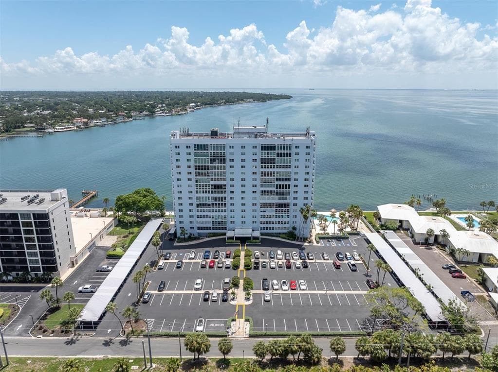 7200 SUNSHINE SKYWAY LN S UNIT 15H