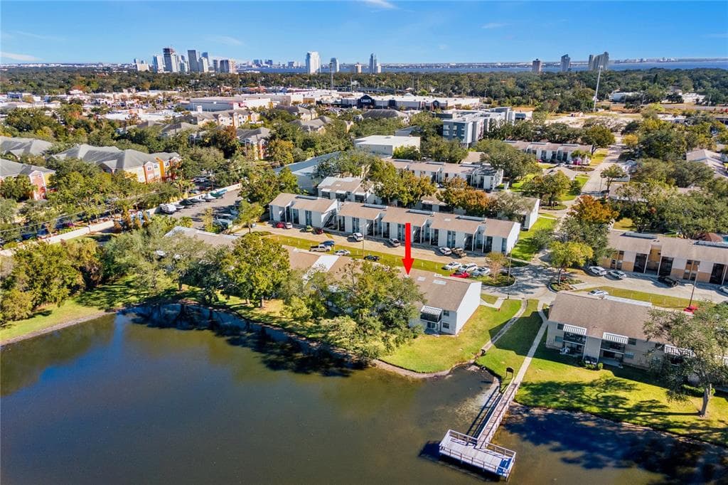 3823 N OAK DRIVE UNIT K22
