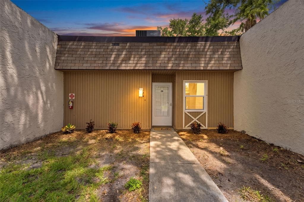 11511 113TH STREET UNIT 2D