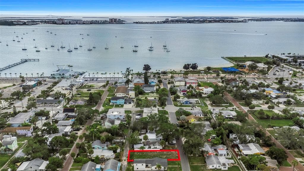 3020 CLINTON STREET S GULFPORT, FL 33707