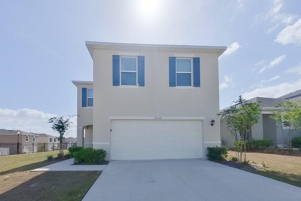 32048 KATELIN CIRCLE LEESBURG, FL 34748