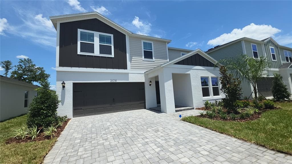 36741 THORNHEDGE DRIVE ZEPHYRHILLS, FL 33541