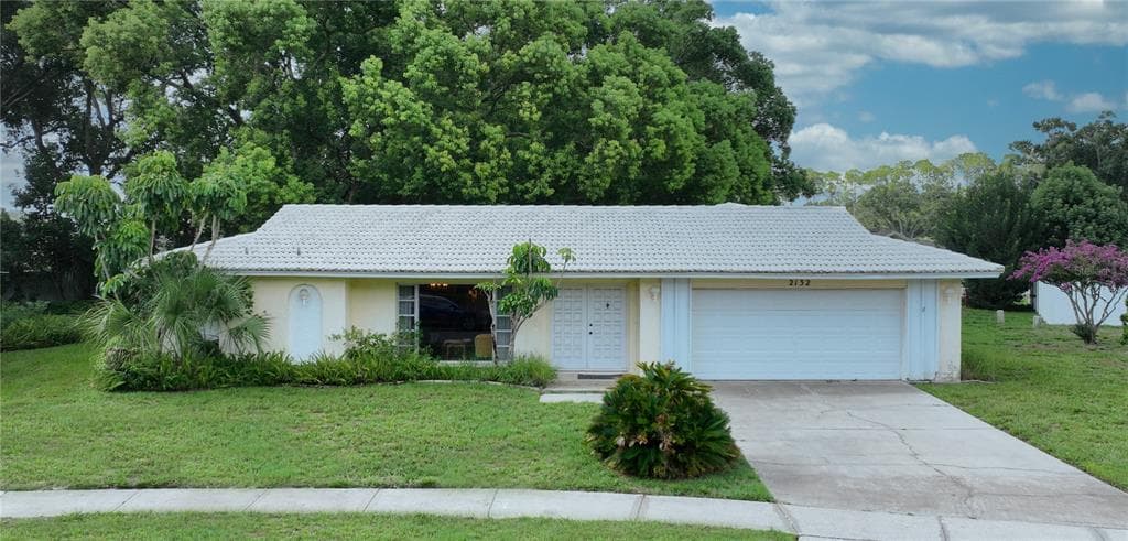 2132 PORTSIDE PASSAGE PALM HARBOR, FL 34685