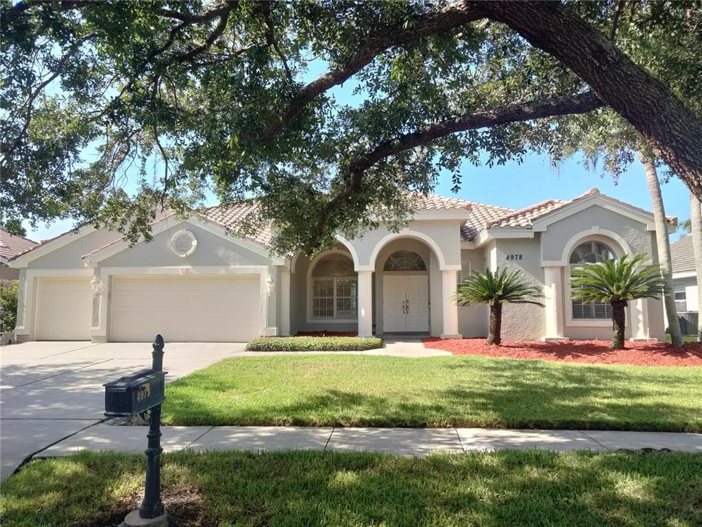 4978 POINTE CIRCLE OLDSMAR, FL 34677